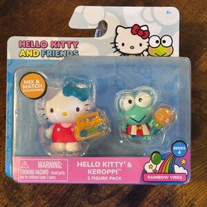 Hello Kitty & Keroppi Figure Set - Red and Green